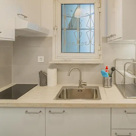 Apartment New Renovated Cosy In Koukaki Athens